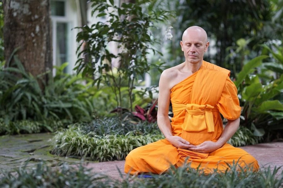 Poranna medytacja dla początkujących